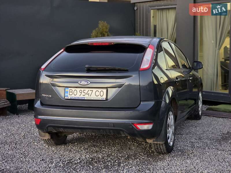 Хэтчбек Ford Focus 2010 в Тернополе