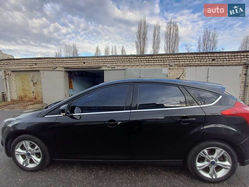 Хетчбек Ford Focus 2012 в Кременчуці фото 5 Хетчбек Ford Focus 2012 в Кременчуці