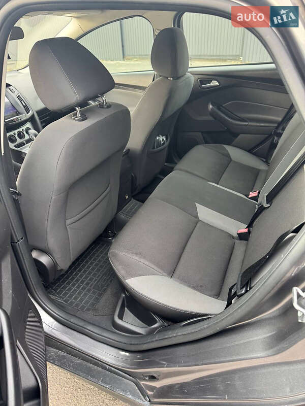 Хэтчбек Ford Focus 2013 в Одессе