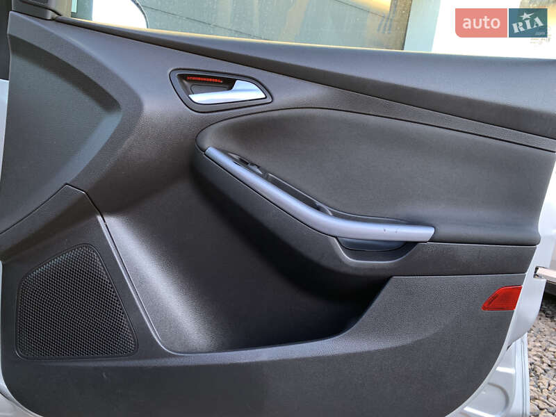 Универсал Ford Focus 2013 в Ровно