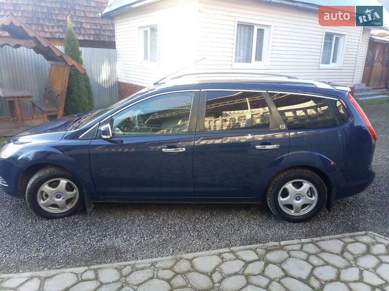 Універсал Ford Focus 2010 в Мукачевому фото 2 Універсал Ford Focus 2010 в Мукачевому
