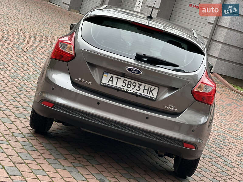 Хэтчбек Ford Focus 2013 в Ивано-Франковске