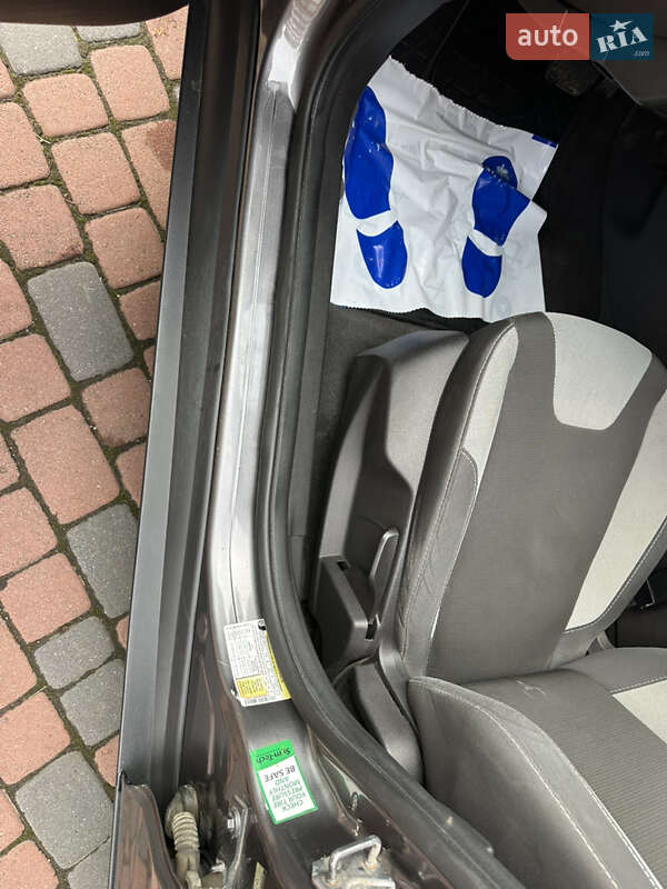 Хэтчбек Ford Focus 2013 в Ивано-Франковске