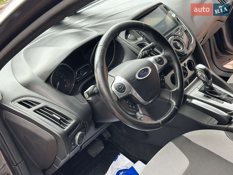 Хэтчбек Ford Focus 2013 в Ивано-Франковске