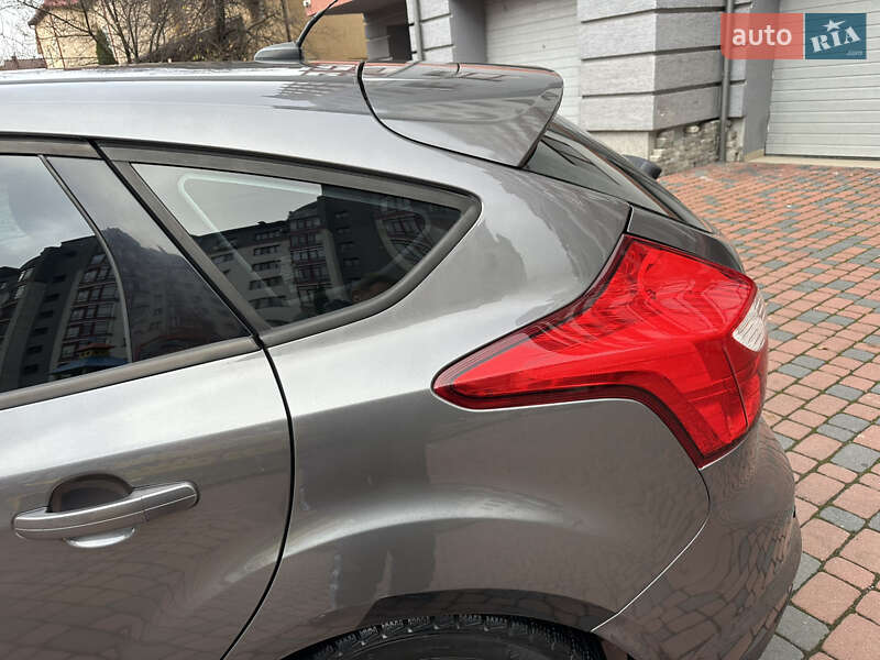 Хэтчбек Ford Focus 2013 в Ивано-Франковске