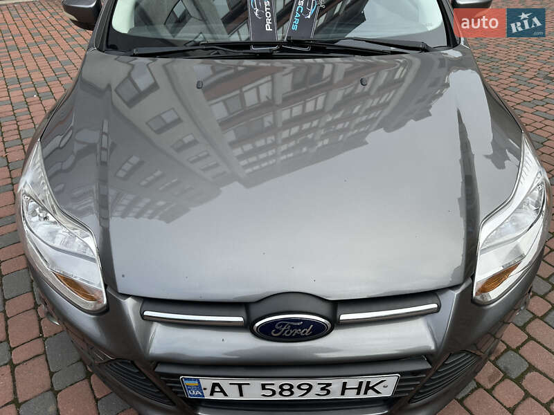 Хэтчбек Ford Focus 2013 в Ивано-Франковске