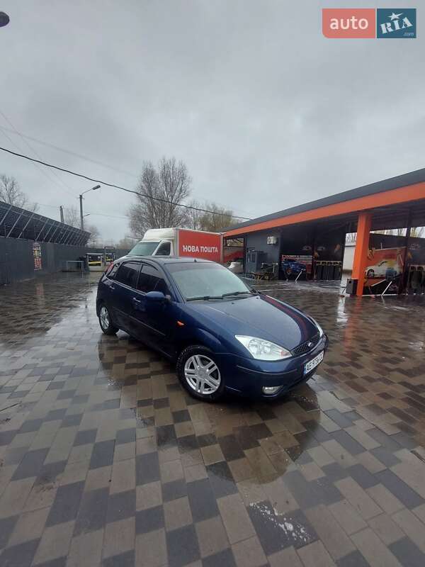 Хэтчбек Ford Focus 2003 в Павлограде