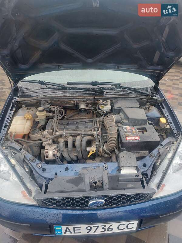 Хэтчбек Ford Focus 2003 в Павлограде