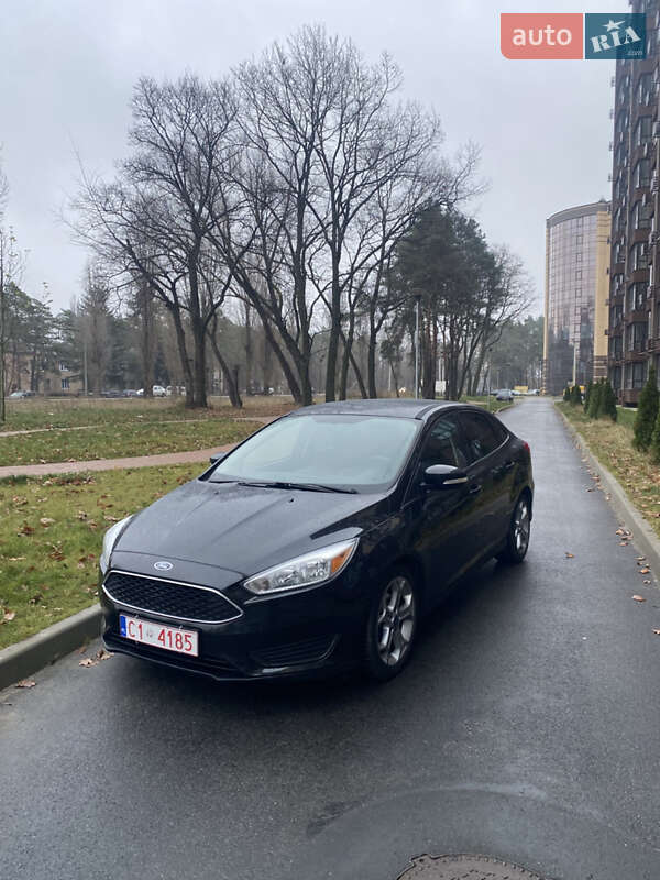 Седан Ford Focus 2015 в Чернигове