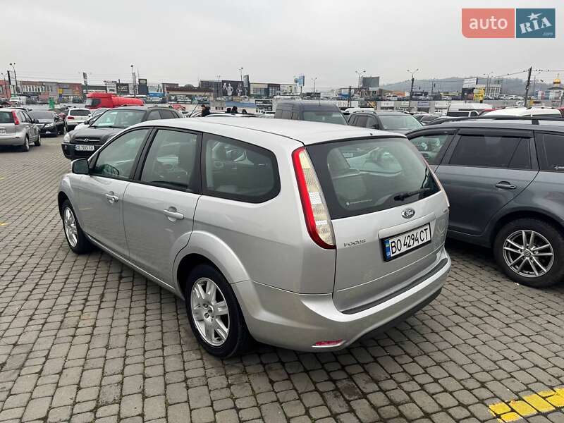 Універсал Ford Focus 2010 в Кіцмані