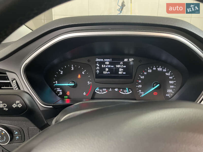 Универсал Ford Focus 2018 в Киеве