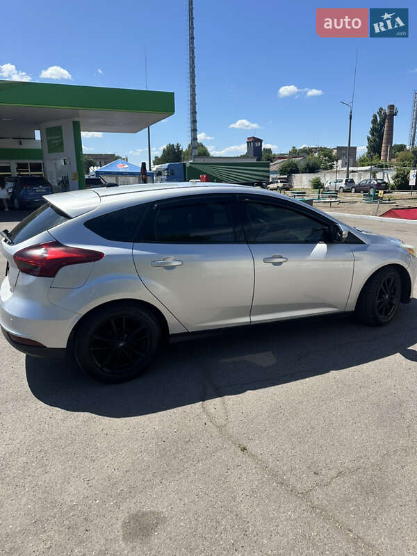 Хэтчбек Ford Focus 2015 в Черкассах фото 8 Хэтчбек Ford Focus 2015 в Черкассах
