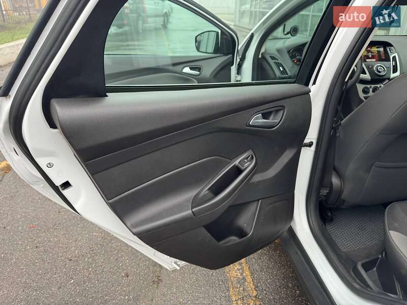 Седан Ford Focus 2014 в Полтаве фото 13 Седан Ford Focus 2014 в Полтаве