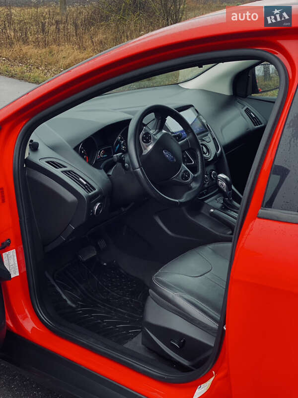 Хэтчбек Ford Focus 2014 в Летичеве