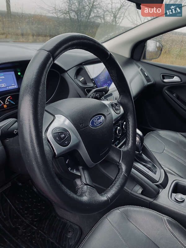 Хэтчбек Ford Focus 2014 в Летичеве