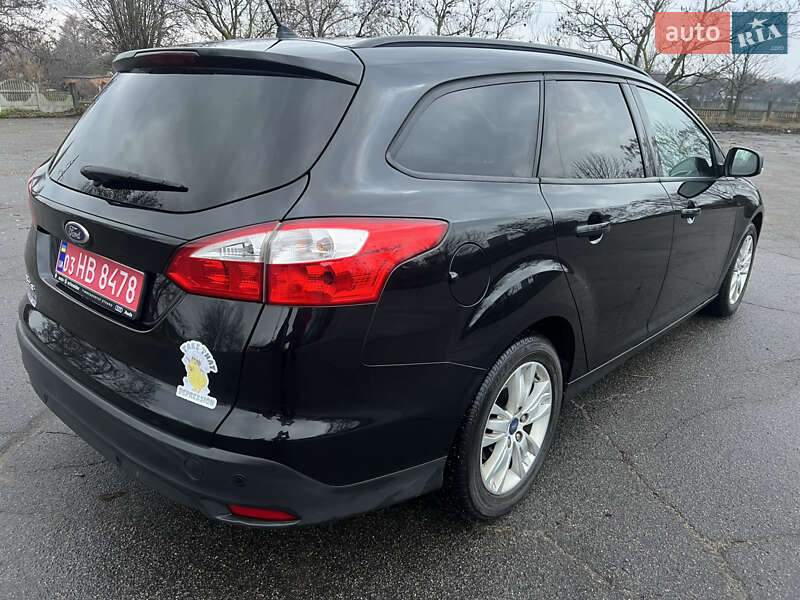 Универсал Ford Focus 2012 в Хороле фото 6 Универсал Ford Focus 2012 в Хороле