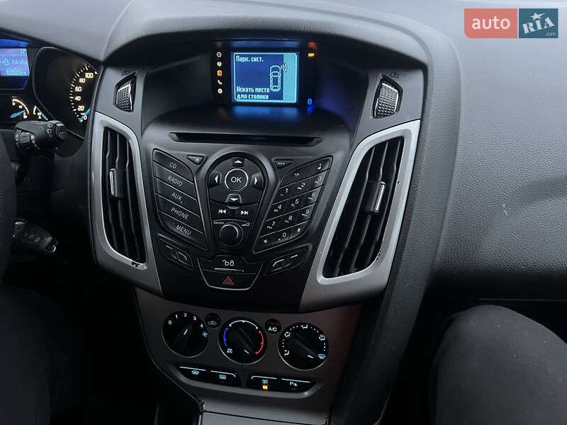Универсал Ford Focus 2012 в Хороле фото 12 Универсал Ford Focus 2012 в Хороле