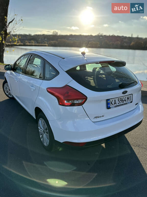 Хэтчбек Ford Focus 2018 в Василькове