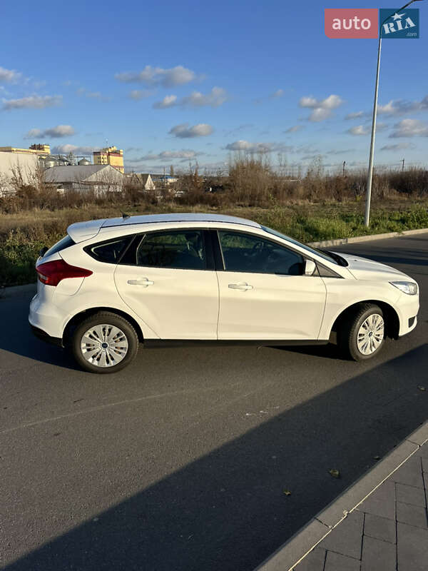 Хэтчбек Ford Focus 2018 в Василькове
