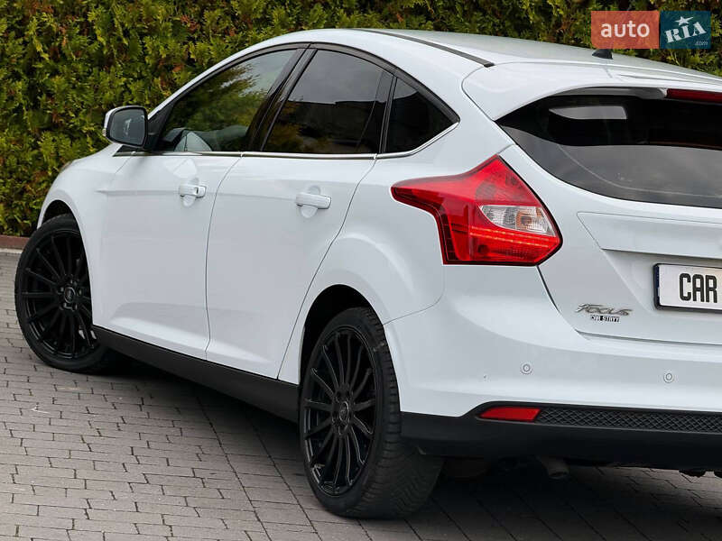 Хетчбек Ford Focus 2013 в Стрию