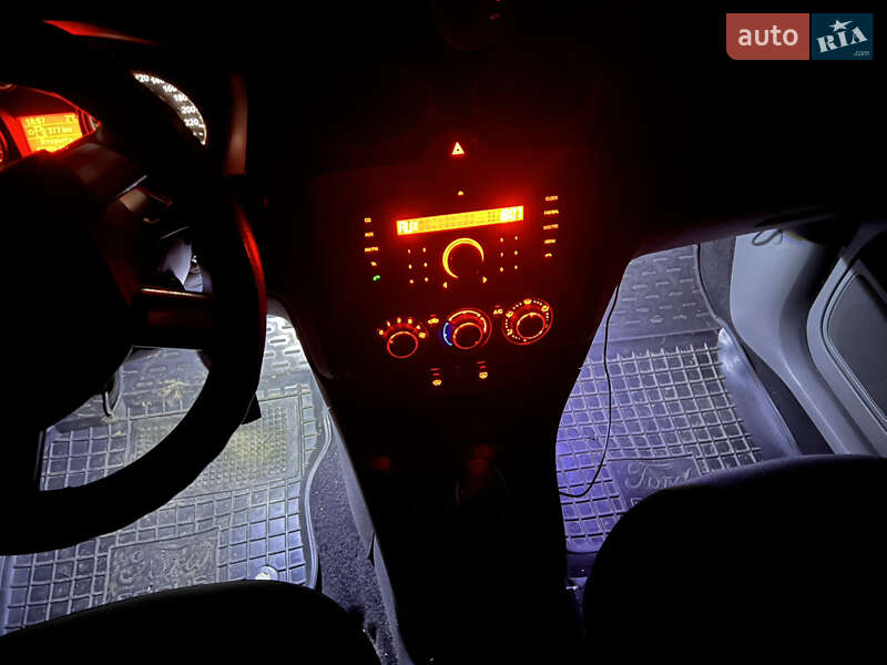 Універсал Ford Focus 2010 в Хмельницькому