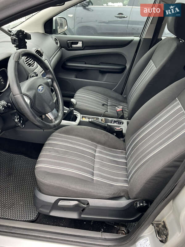 Универсал Ford Focus 2008 в Ровно фото 17 Универсал Ford Focus 2008 в Ровно