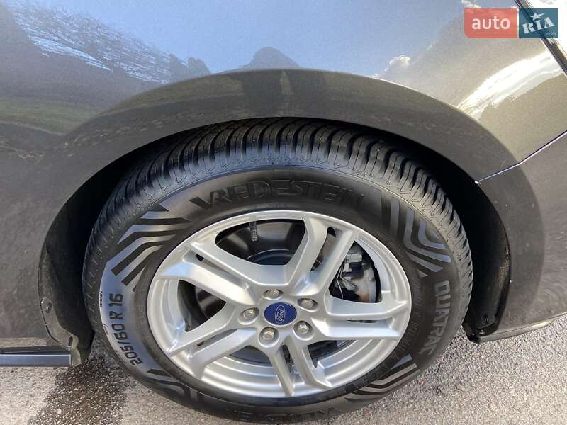 Универсал Ford Focus 2019 в Ровно
