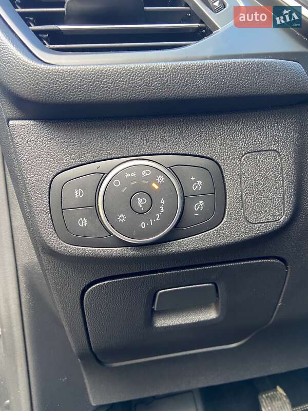 Универсал Ford Focus 2019 в Ровно