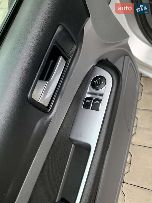 Універсал Ford Focus 2010 в Кременці