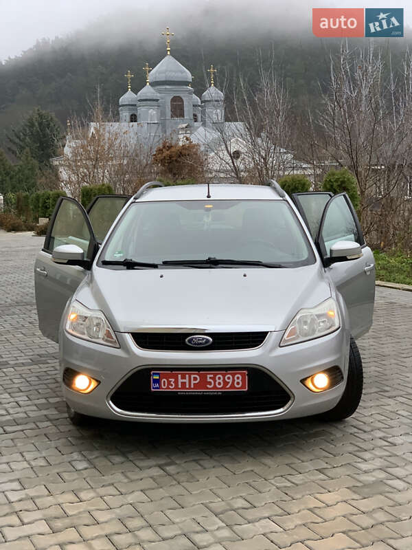 Універсал Ford Focus 2010 в Кременці