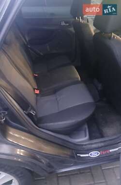 Хэтчбек Ford Focus 2008 в Ужгороде