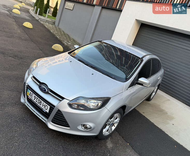 Седан Ford Focus 2011 в Дніпрі