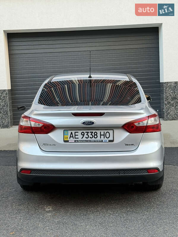 Седан Ford Focus 2011 в Дніпрі