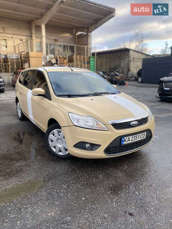 Ford Focus 2010