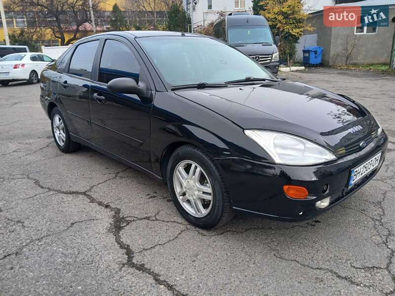 Седан Ford Focus 2001 в Одессе