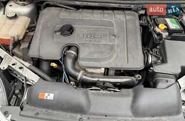 Хэтчбек Ford Focus 2011 в Киеве