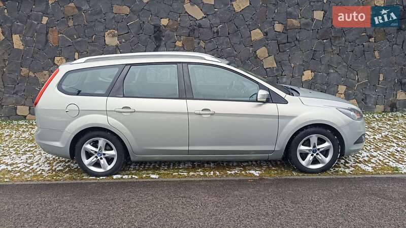 Универсал Ford Focus 2010 в Луцке