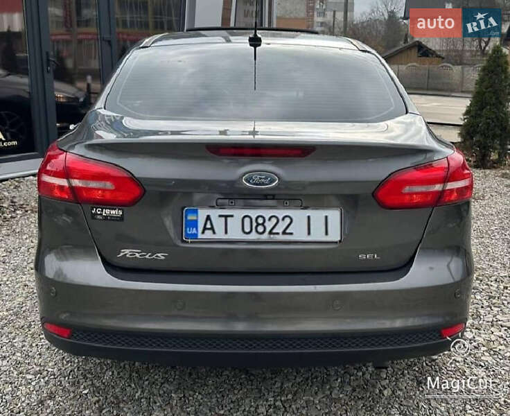 Седан Ford Focus 2017 в Тлумаче