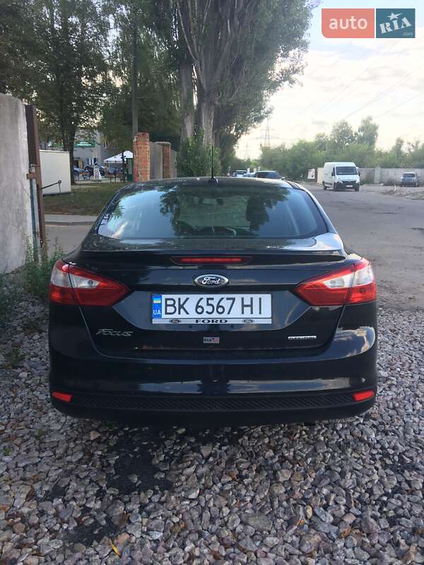 Седан Ford Focus 2012 в Ровно фото 4 Седан Ford Focus 2012 в Ровно