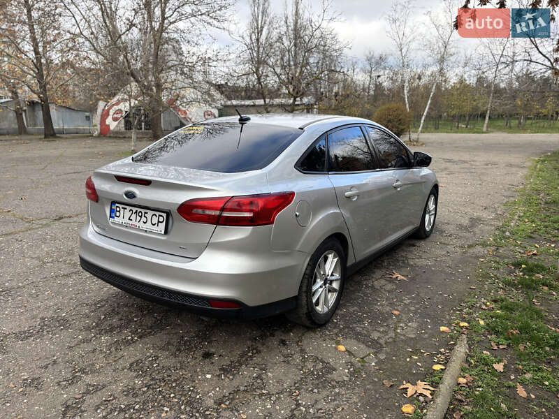 Седан Ford Focus 2015 в Миколаєві