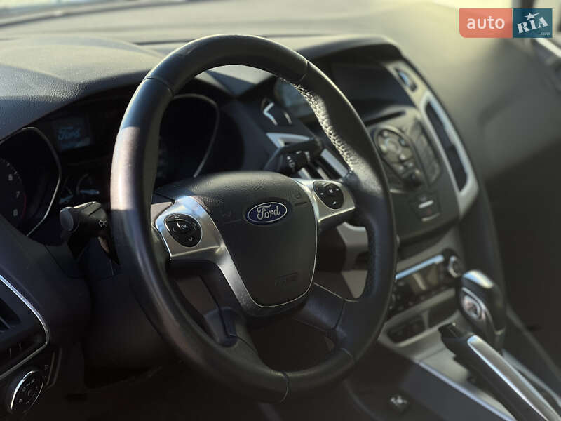 Хэтчбек Ford Focus 2012 в Кропивницком