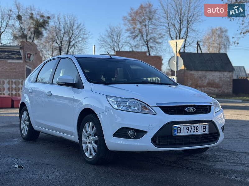 Хетчбек Ford Focus 2011 в Лубнах фото 2 Хетчбек Ford Focus 2011 в Лубнах