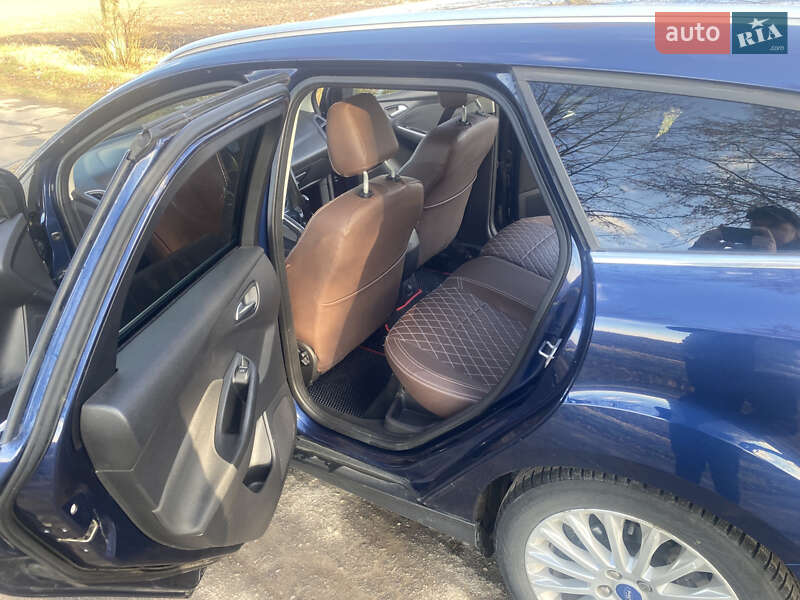 Універсал Ford Focus 2011 в Зорі