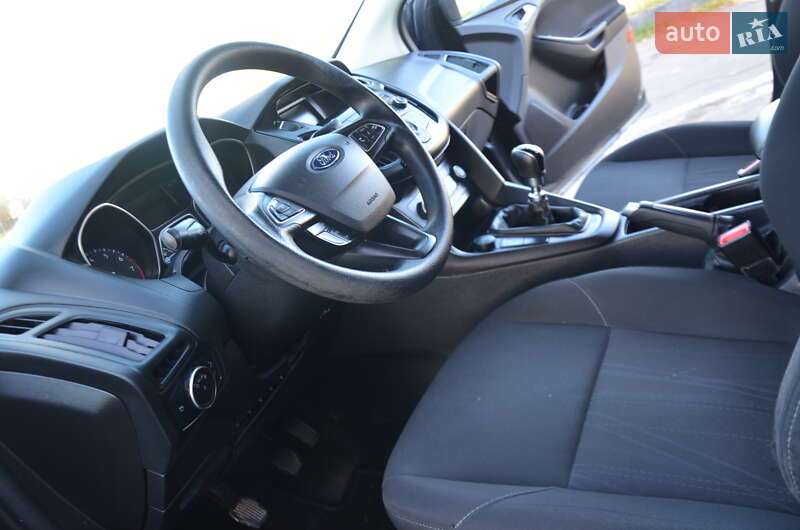 Седан Ford Focus 2017 в Дрогобыче фото 46 Седан Ford Focus 2017 в Дрогобыче