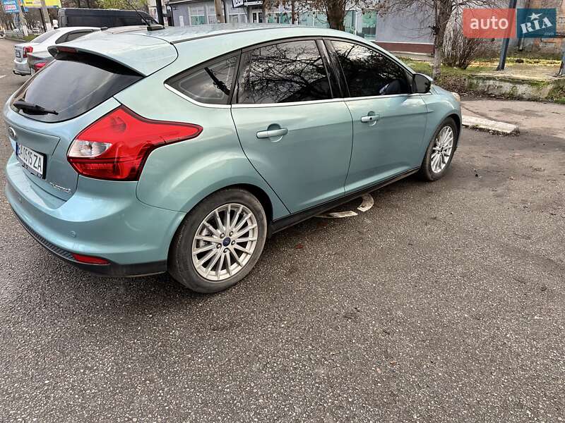 Хэтчбек Ford Focus 2012 в Кропивницком