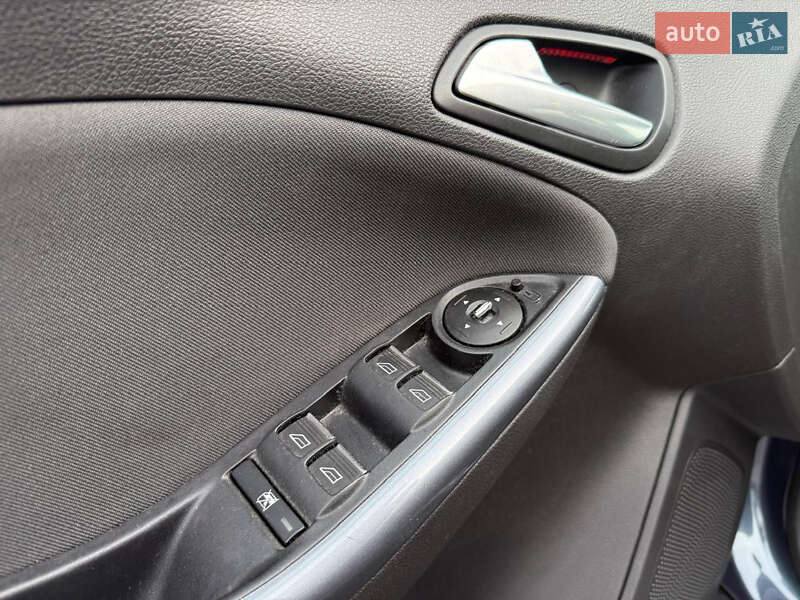 Универсал Ford Focus 2011 в Луцке