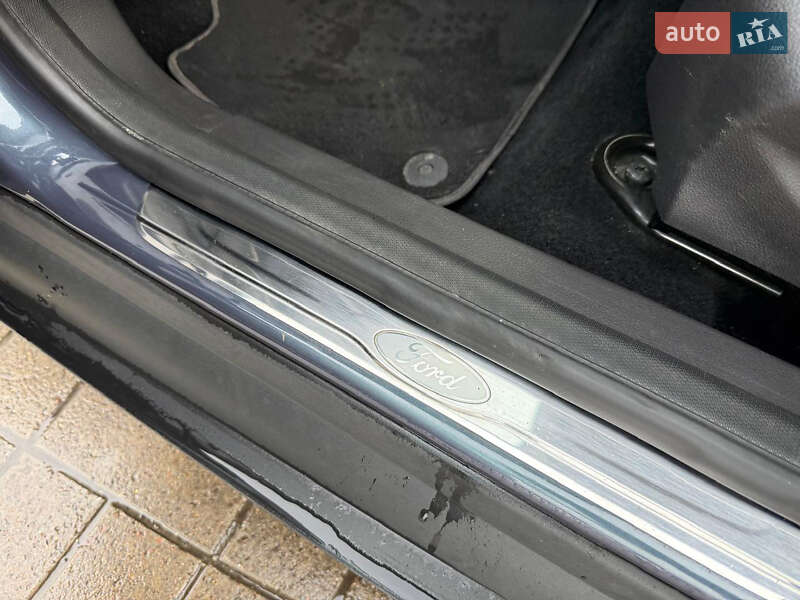 Универсал Ford Focus 2011 в Луцке