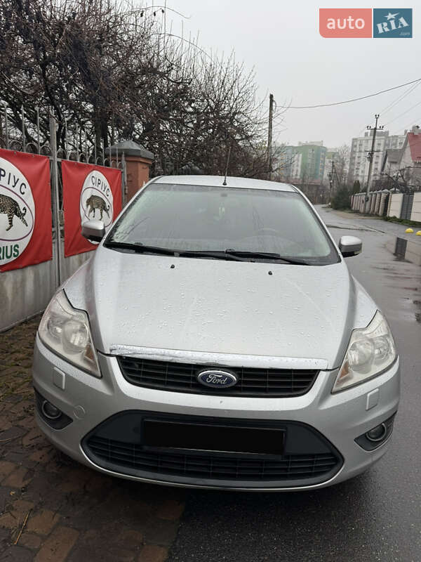 Хетчбек Ford Focus 2011 в Києві фото 10 Хетчбек Ford Focus 2011 в Києві