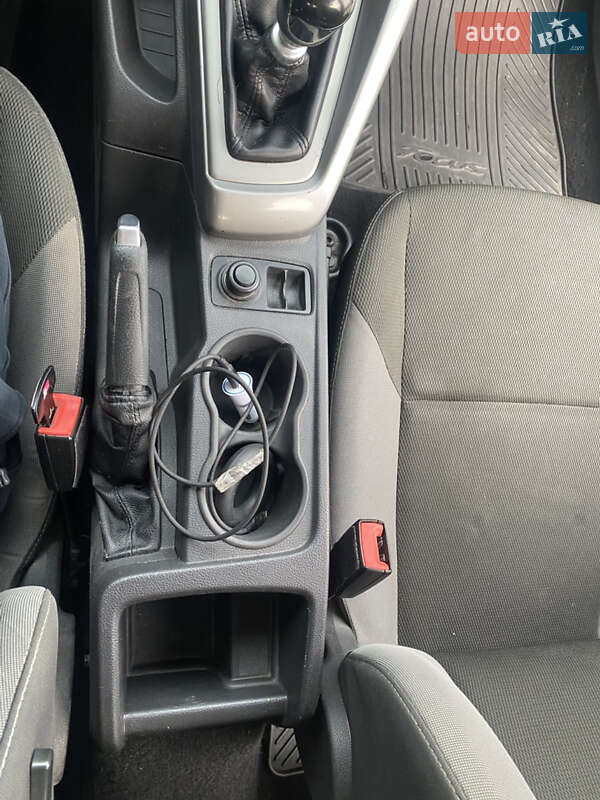 Универсал Ford Focus 2012 в Бердичеве фото 8 Универсал Ford Focus 2012 в Бердичеве