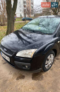 Хэтчбек Ford Focus 2007 в Житомире